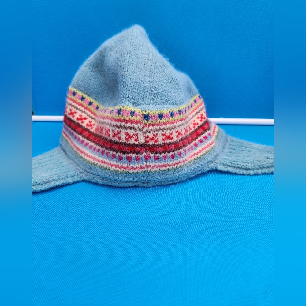 Winter Hat - Picture 3 of 4